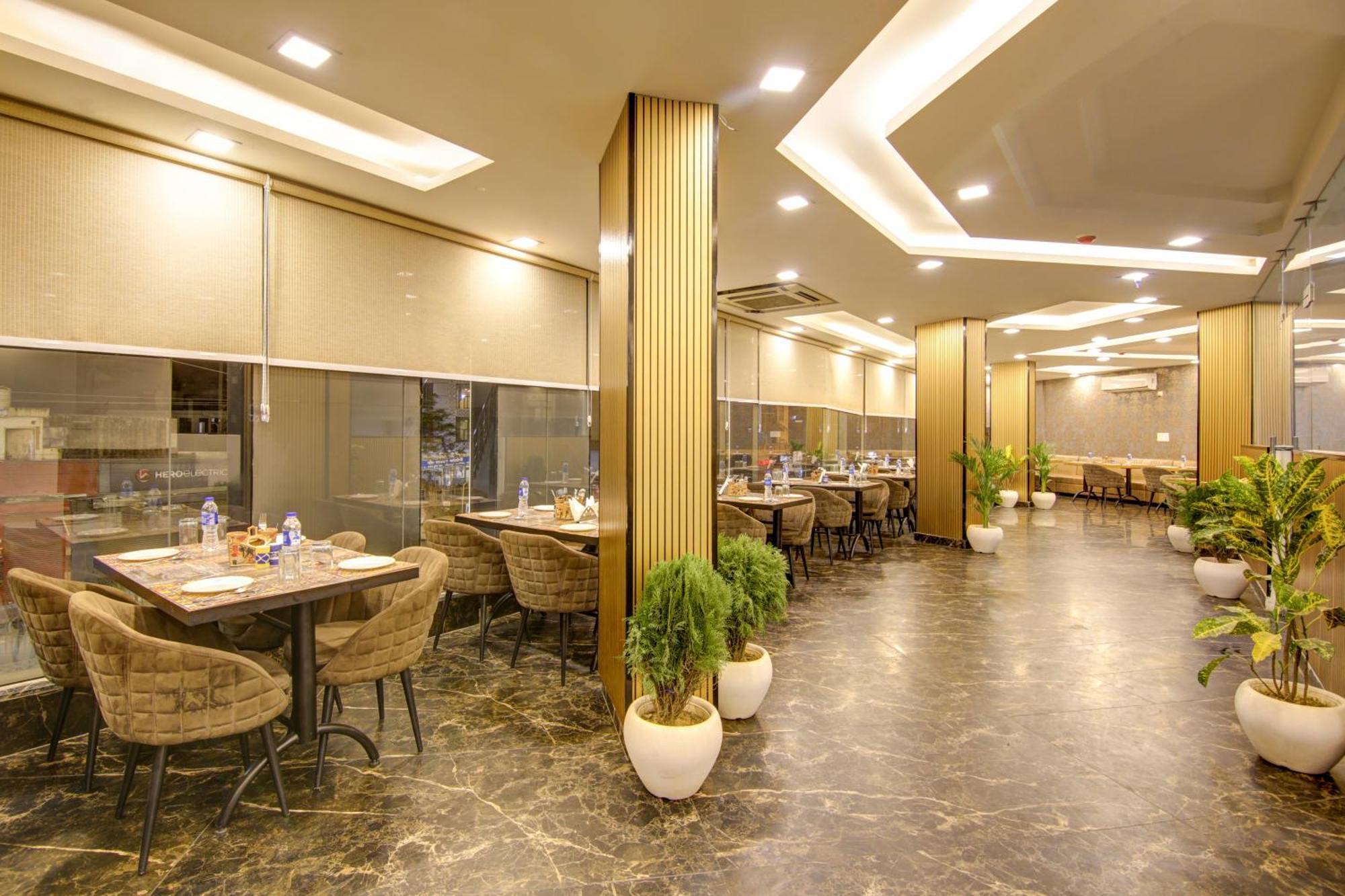 Hotel The Prithvi Near Delhi Airport Νέο Δελχί Εξωτερικό φωτογραφία