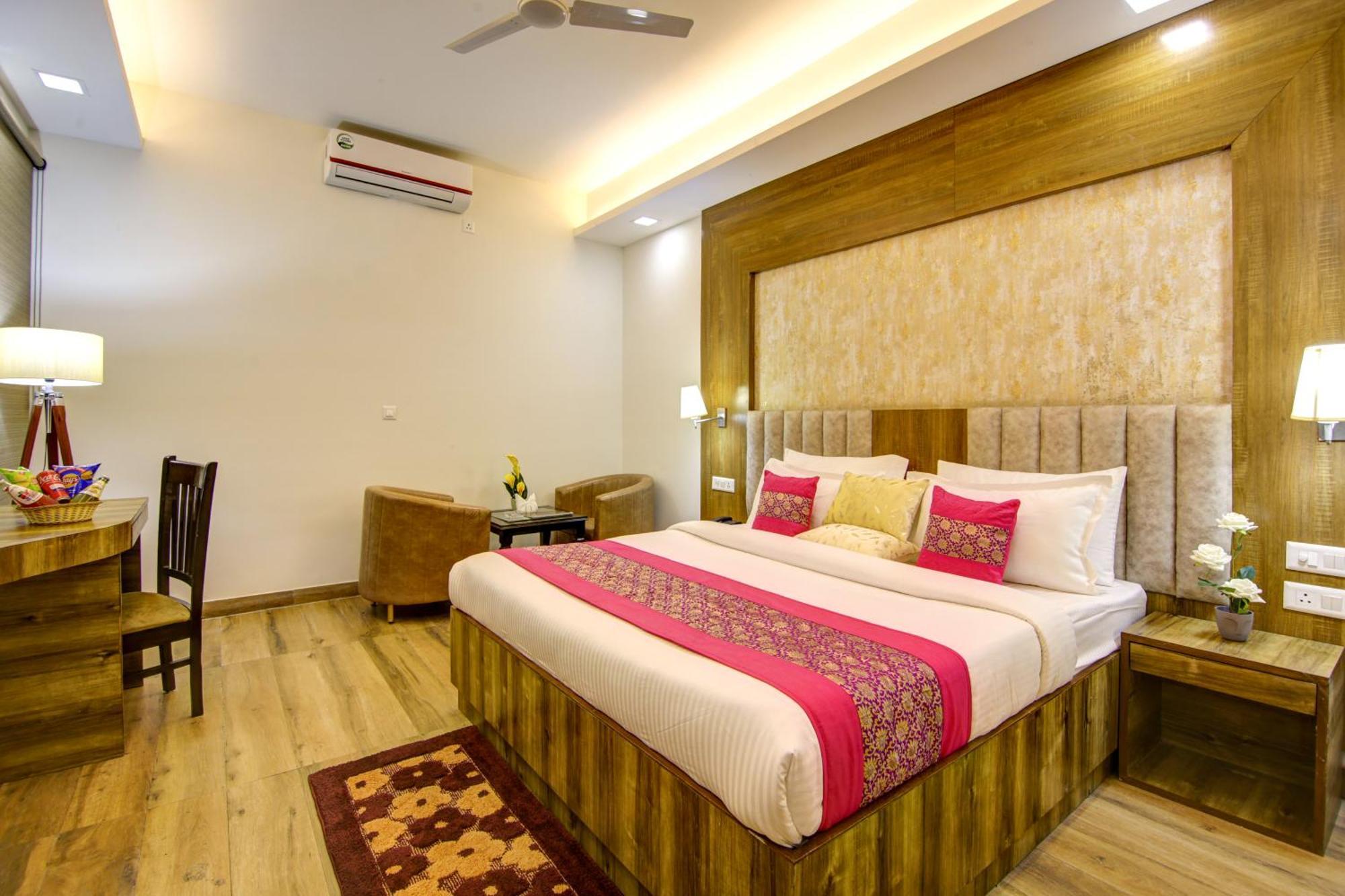 Hotel The Prithvi Near Delhi Airport Νέο Δελχί Εξωτερικό φωτογραφία