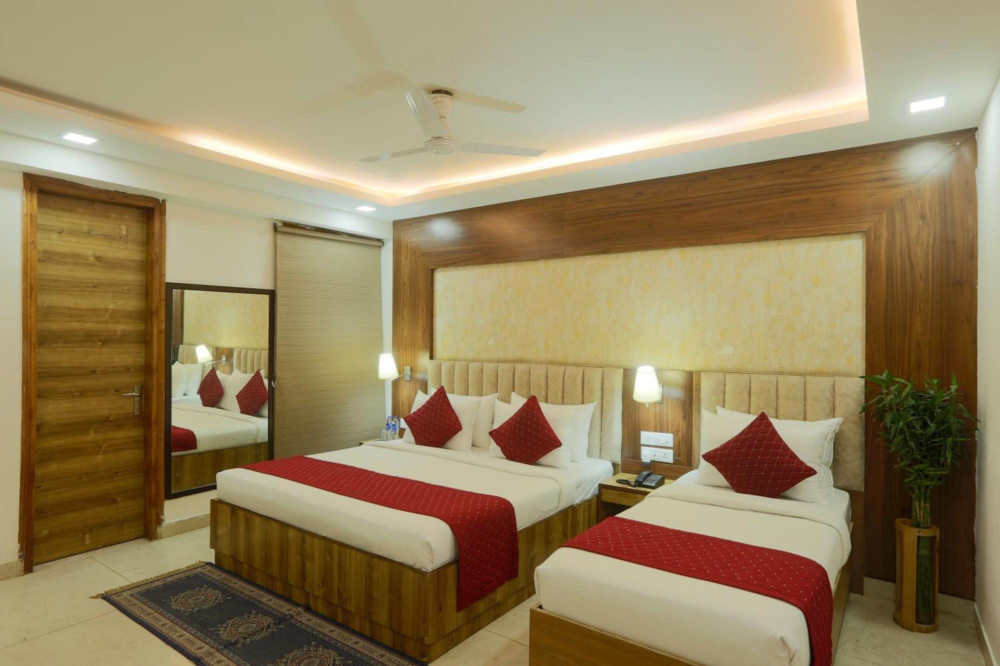 Hotel The Prithvi Near Delhi Airport Νέο Δελχί Εξωτερικό φωτογραφία